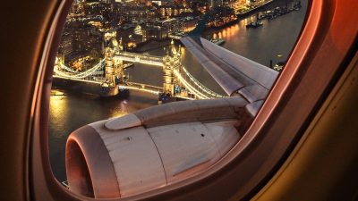 ABD’de yolcular, pencere kenarı için