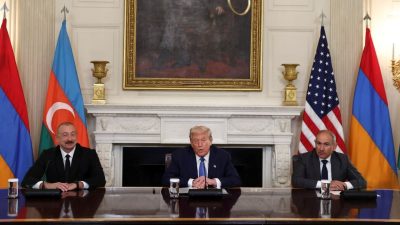 Azerbaycan ile Ermenistan ortasında Beyaz