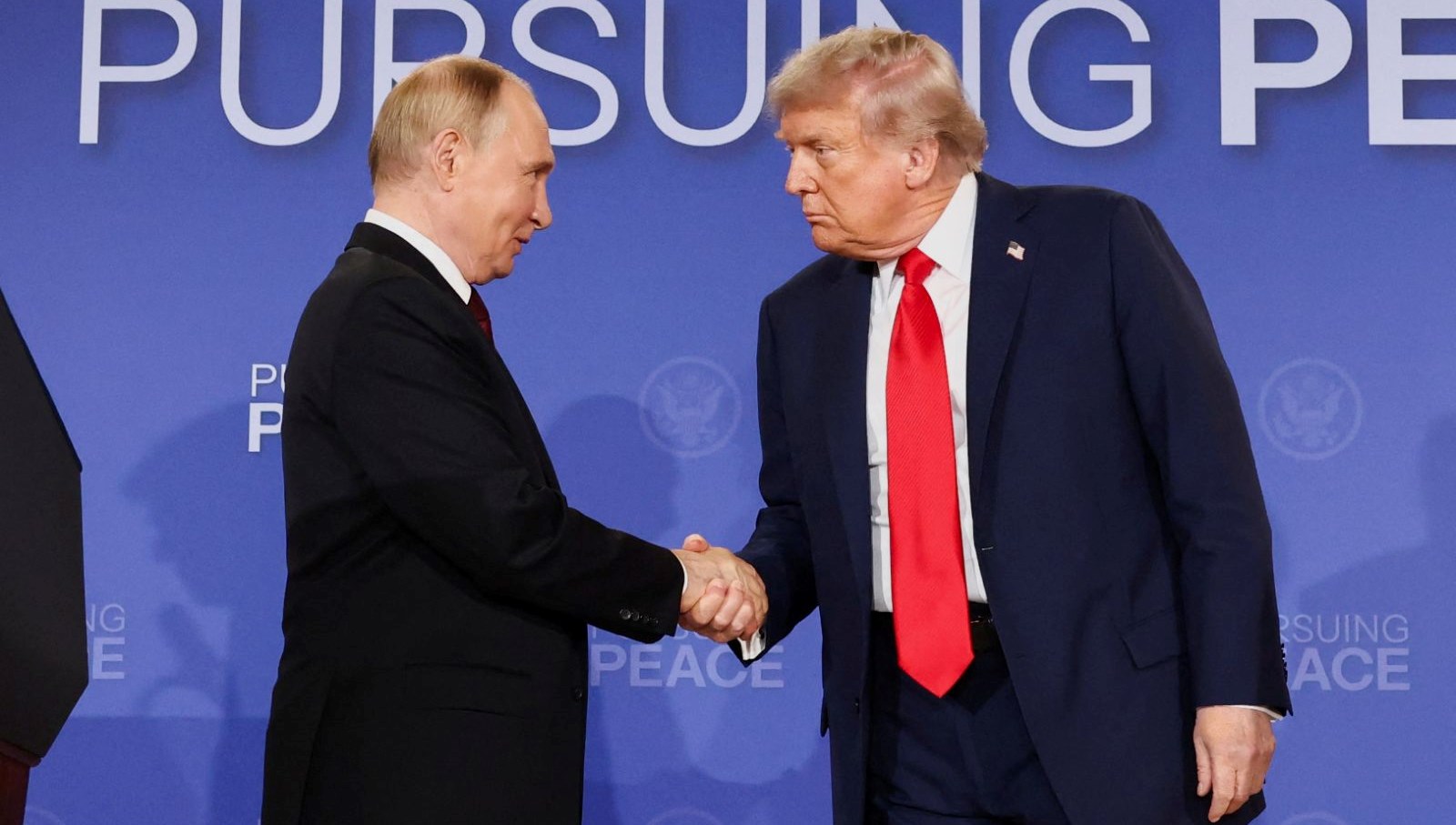 ABD’den Alaska Tepesi açıklaması: Putin toprak ödünleri verdi