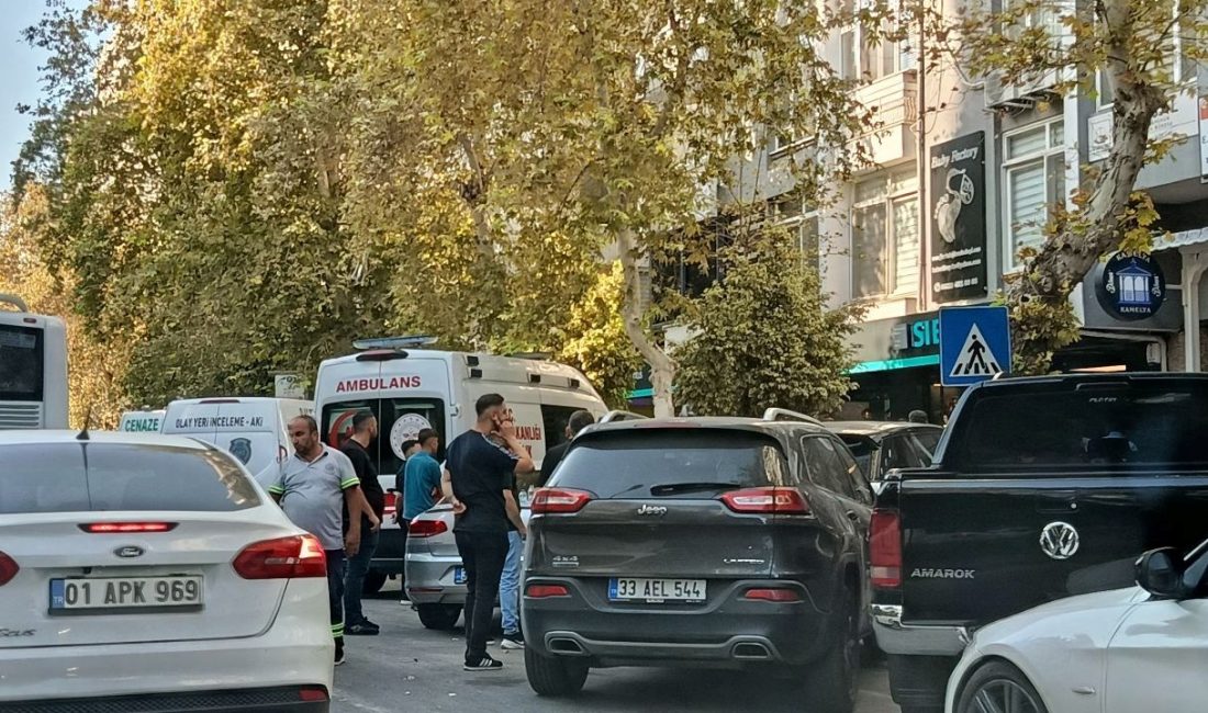 Adana'da avukat Erdem Eser,