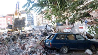 AFAD’dan Sındırgı açıklaması: Konteyner konseyimi süratlice başladı