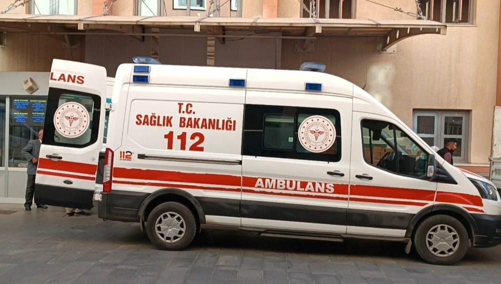 Afyonkarahisar'da şoförünün direksiyon hakimiyetini
