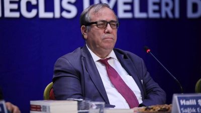 Ağır bakımda tedavi görüyordu: Eski sağlık bakanı Halil Şıvgın hayatını kaybetti