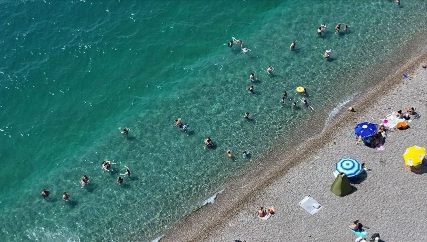 Antalya rekor kırdı: İşte sıcaklığın en yüksek ölçüldüğü ilçe