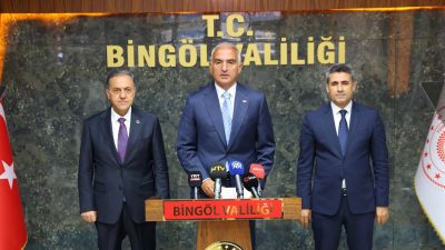 Bakan Ersoy: Sorunlarını çözmüş Türkiye, refahını artırmış bir Türkiye demektir