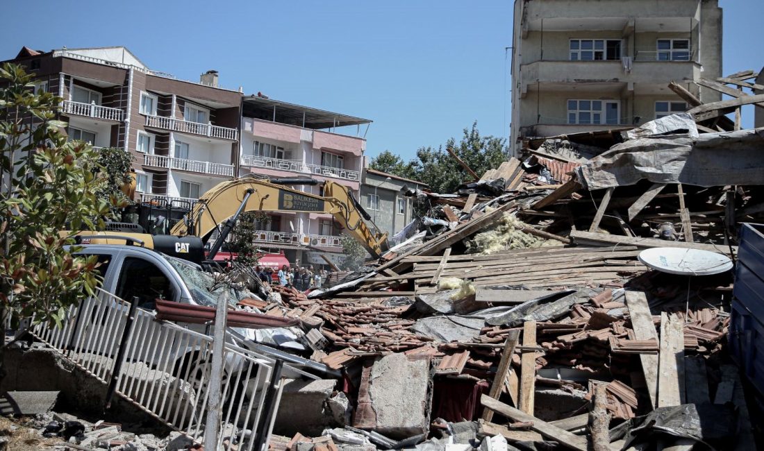 Balıkesir'in Sındırgı ilçesinde 6,1