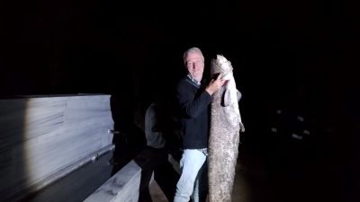 Barajda oltasına takıldı: Tam 40 kilo tartısında