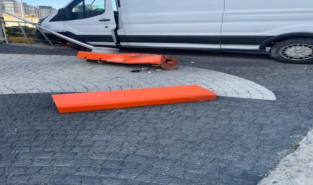 Başakşehir'de şoförünün direksiyon hakimiyetini