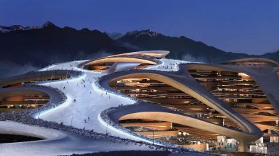 Çölde kayak hayali: Dünyanın en büyük şantiyesi genişliyor