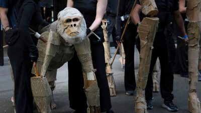 İklim değişikliğine dikkat çekmek için