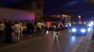 Düğün konvoyu kaza yaptı, gelin hastaneye kaldırıldı