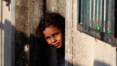 En acı seçim: Konutta ölmek mi kaçarken ölmek mi?