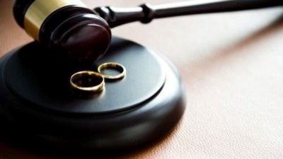 Eşine “su sığırı” diyen kocaya ceza