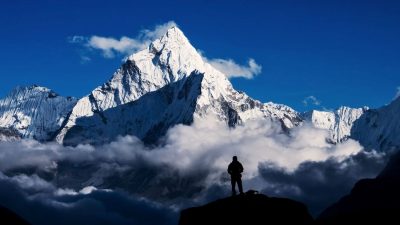 Nepal, turizmi canlandırmak için 97