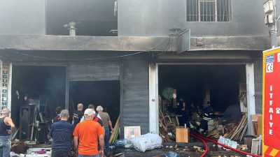 Hatay’da mobilya atölyesinde yangın