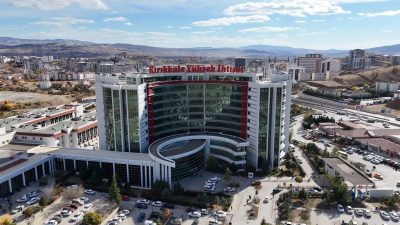 Hekimlerin e-imzasını kullanan çalışana gözaltı: Hastalara yüzlerce yeşil reçeteli ilaç yazmış