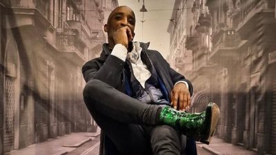 İngiltere'de bir milyoner, askeri bir