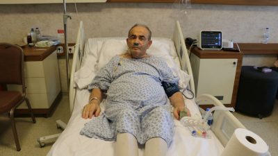 İlaç kullanırken dikkat! Günde 20 ilaç içen adam vefattan döndü