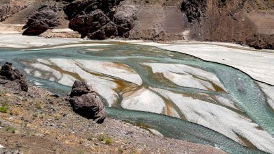 İran'da 12 kıymetli barajın su