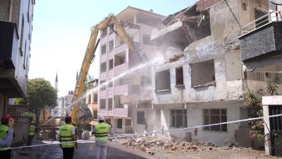 İstanbul’da kentsel dönüşüm ne durumda? 1999 sonrası binalarda sorun var