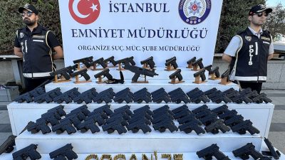 İstanbul’da ‘motosikletli çete’ operasyonu: 69 kişi tutuklandı