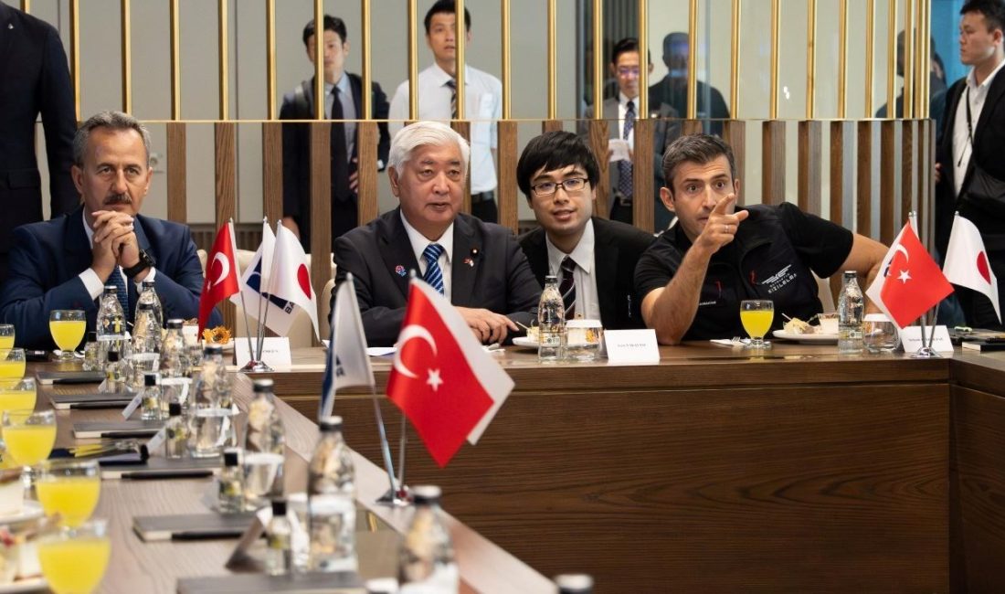 Japonya Savunma Bakanı Nakatani
