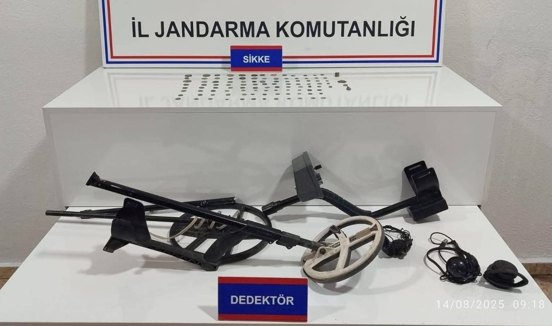 Karaman'da jandarma takımları, uyuşturucu ile