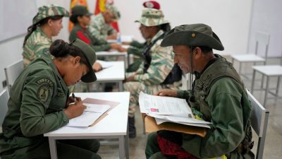 Karayiplerde fırtına: Maduro’dan ABD’ye milis resti