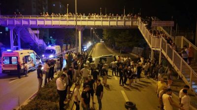 Kırıkkale’de feci kaza: Üst geçidin korkuluklarına çarptı