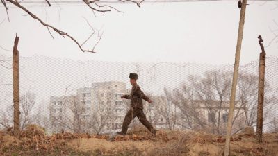 Güney Kore, bir Kuzey Korelinin,