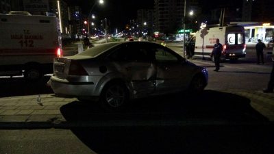 Malatya’da iki araba çarpıştı: 4 yaralı