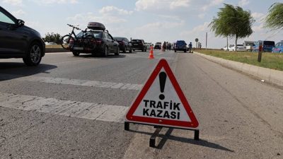 Mersin’de tatil yolunda feci kaza: İki meyyit, 10 yaralı