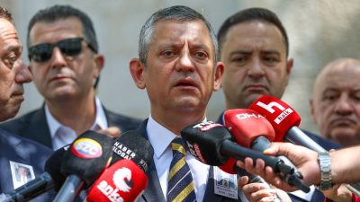 Özgür Özel: Devlet Bahçeli’nin daveti bedelli