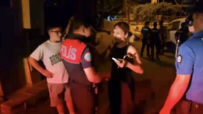 Polisten sokaklarda şok kontrol