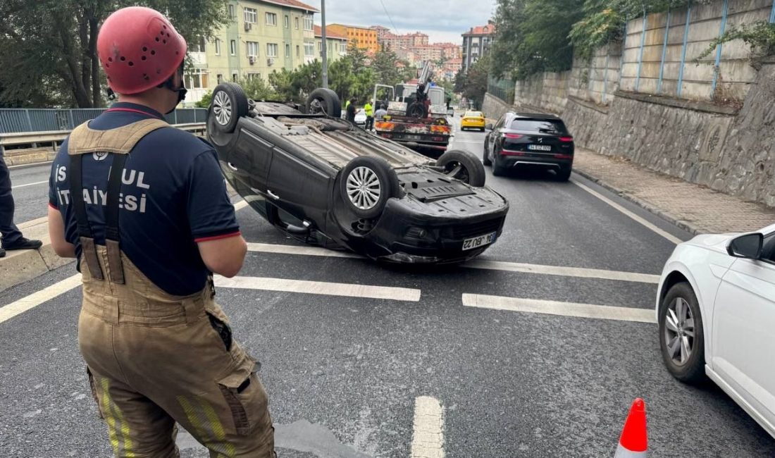 İstanbul Sarıyer'de bir araç refüje