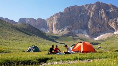 Sıcaklık 40 dereceyi buldu: 200 rakımlı dağlarda serinlediler