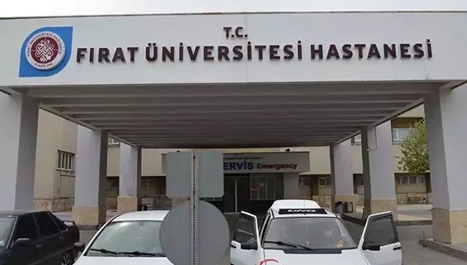 Elazığ'da bir kişi tabancasını