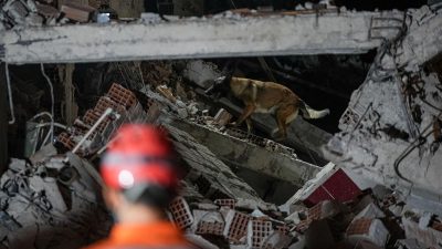 Sındırgı’da artçı sayısı 100’ü aştı