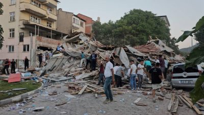 “Sındırgı’nın artçıları 5.2’ye ulaşabilir”