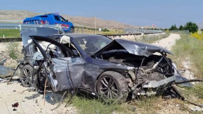 Sivas’ta iki başka trafik kazası: 9 yaralı