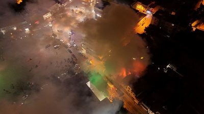 Tavşanlı’da alevler geceyi aydınlattı