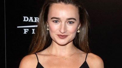 Bir müddettir kanserle gayret eden