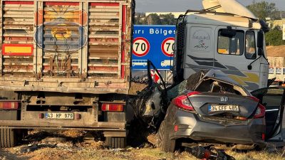 Tır ile arabanın çarpıştığı kazada bir kişi öldü