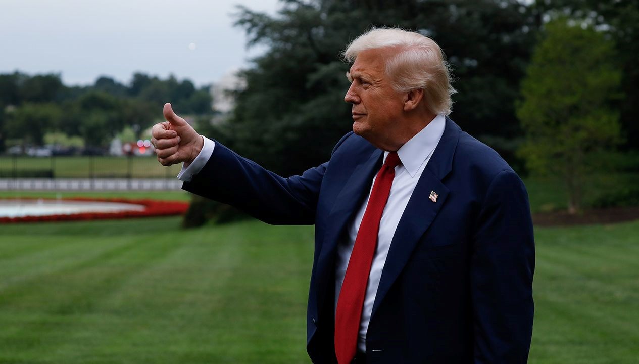 Trump, Putin’le yüz yüze görüşmeyi planlıyor