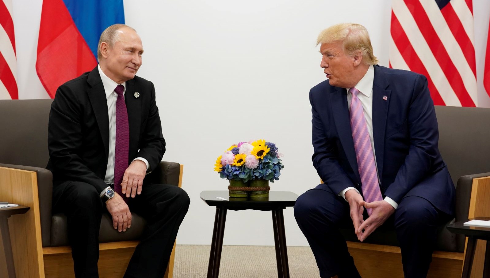 Trump ve Putin’in Alaska tepesi: Lavrov’dan tişörtlü ileti