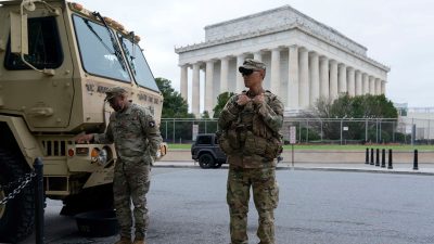 ABD Başkanı Trump başkent Washington'da