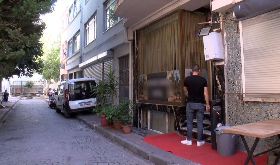 Fatih'te bir otelde kalan