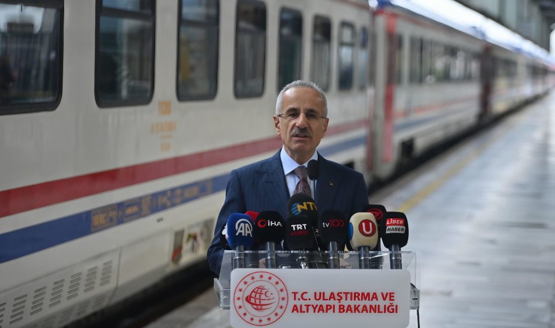 Ulaştırma ve Altyapı Bakanı