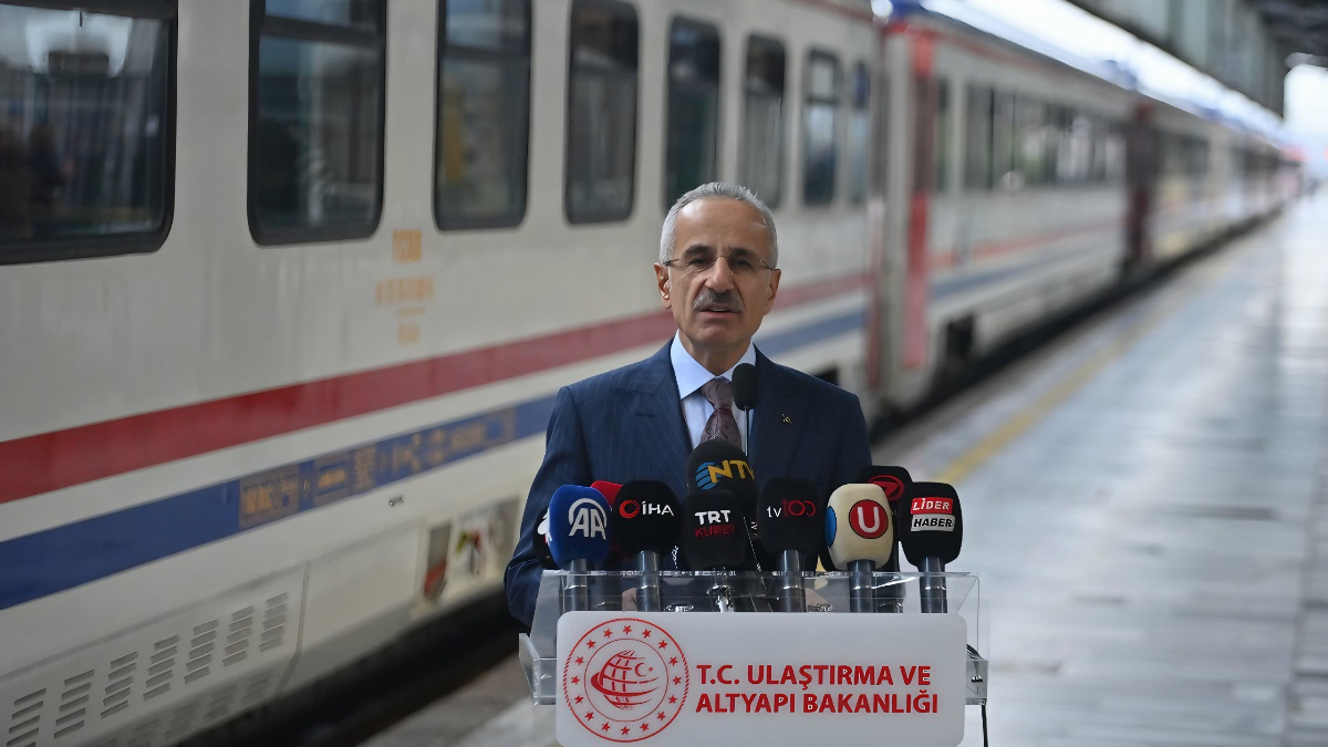 Abdulkadir Uraloğlu: Turistik Karaelmas Ekspresi, 3 turistik sefer gerçekleştirecek