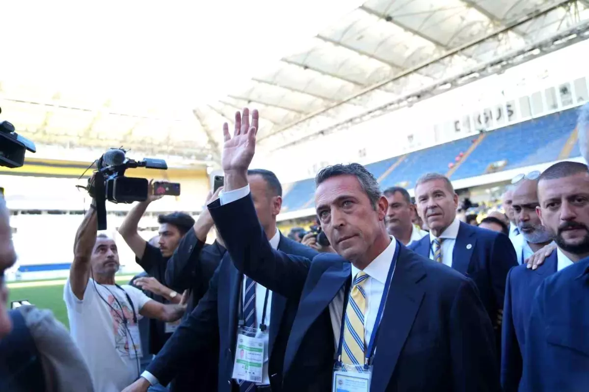 Ali Koç’tan Veda: Fenerbahçe Ailesine Minnet ve Bağlılık Sözleri